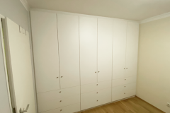 schrank-schlafzimmer